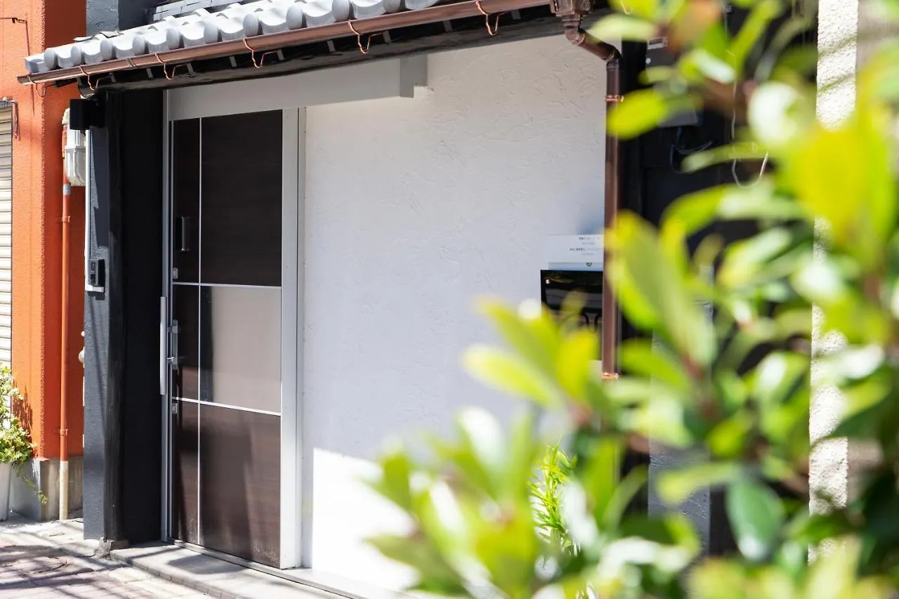 My Home In Tokyo contacts